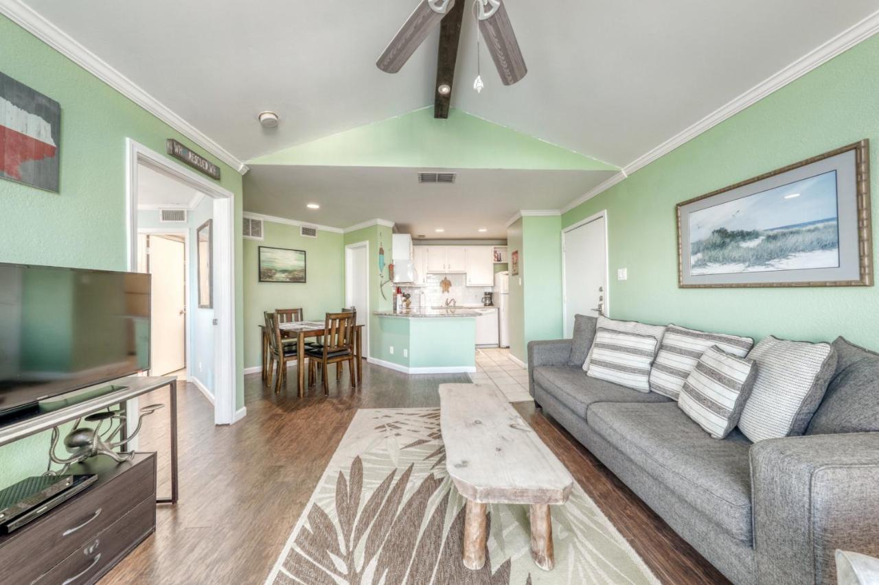 Beach Club Condos Corpus Christi Room photo